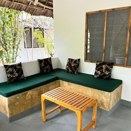 Karanga Bungalows Michamvi Buitenkant foto