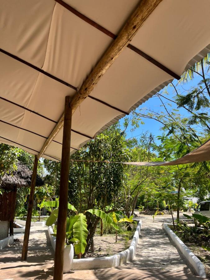 Karanga Bungalows Michamvi Buitenkant foto