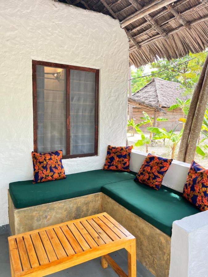 Karanga Bungalows Michamvi Kamer foto
